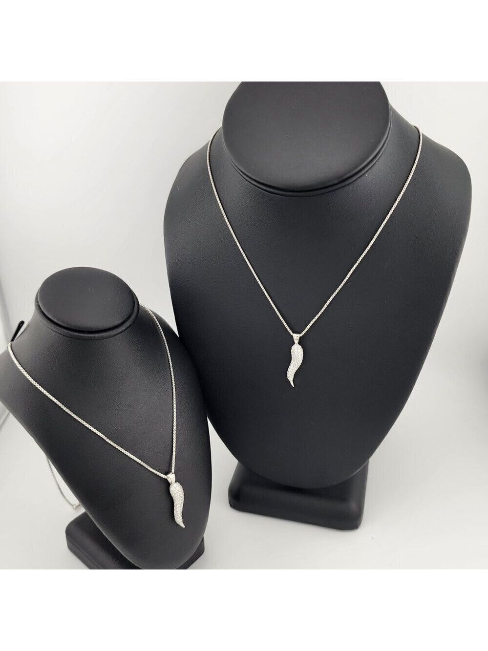 Brand New Sterling Silver 925 Coyote Tooth Necklace
